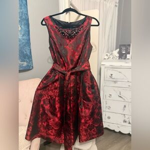 Jessica Howard Red Black Floral Cocktail Dress Size 12 Beaded Neckline Midi